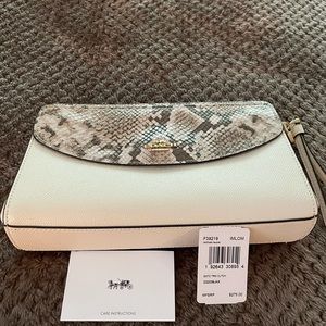 Coach wristlet clutch